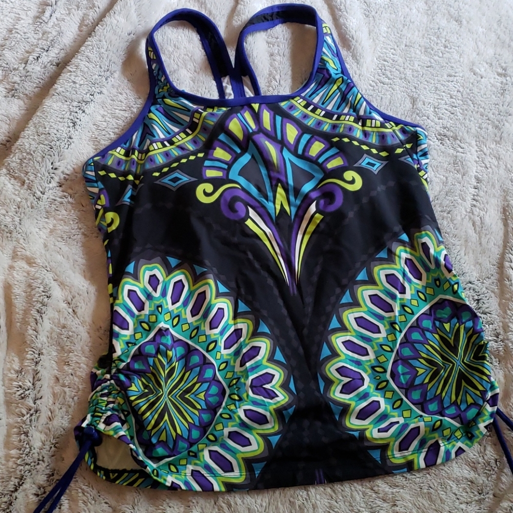 Extra Large Athleta tankini top